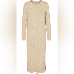 VERO MODA TAN LONG SLEEVE MAXI DRESS Size Medium (8) NWT